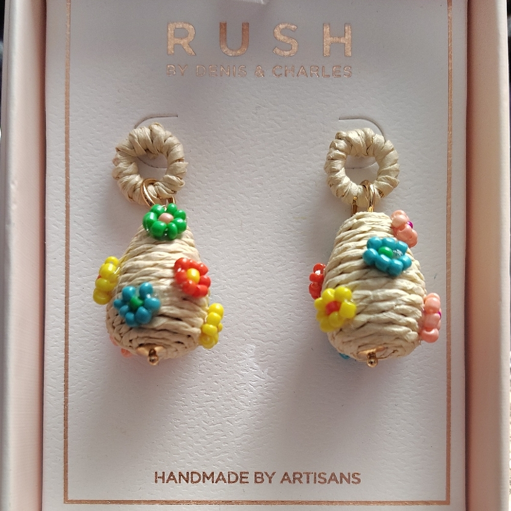 🌼RUSH By Denis & Charles Woven Beehive Style Stud Earrings - Picture 2 of 5